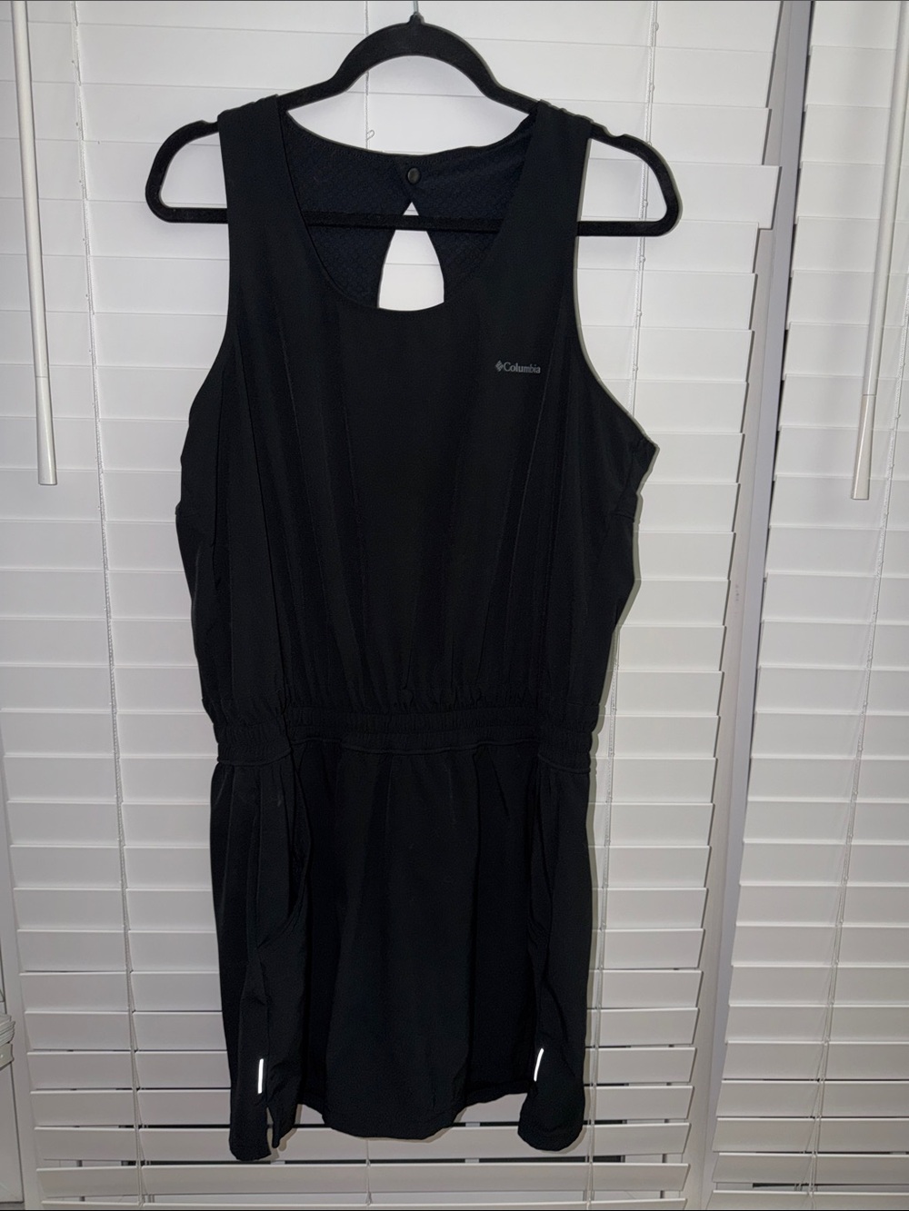 Columbia Black Sleeveless Active Mini Romper/Skort
